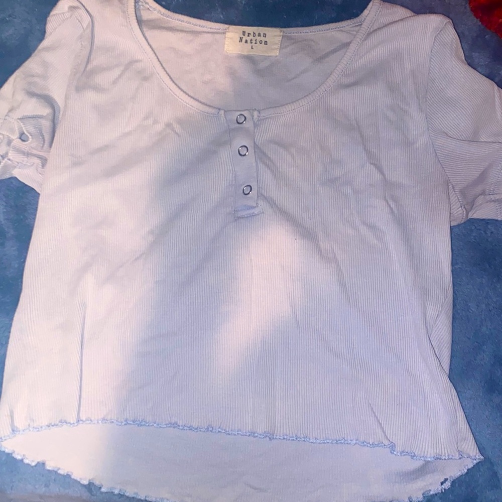 Large, Urban Nation, Light Blue Cropped shirt